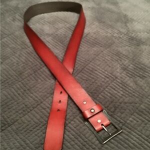 Penguins mens leather belt